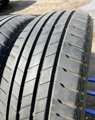 Bridgestone Turanza T005 225/55 R19