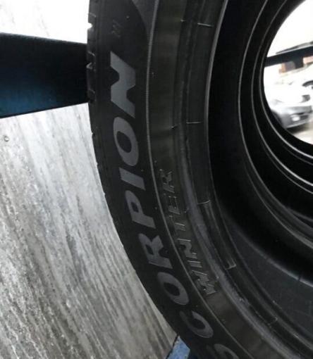 Pirelli Scorpion Winter 265/50 R19