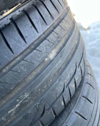 Dunlop SP Sport Maxx RT 225/40 R18