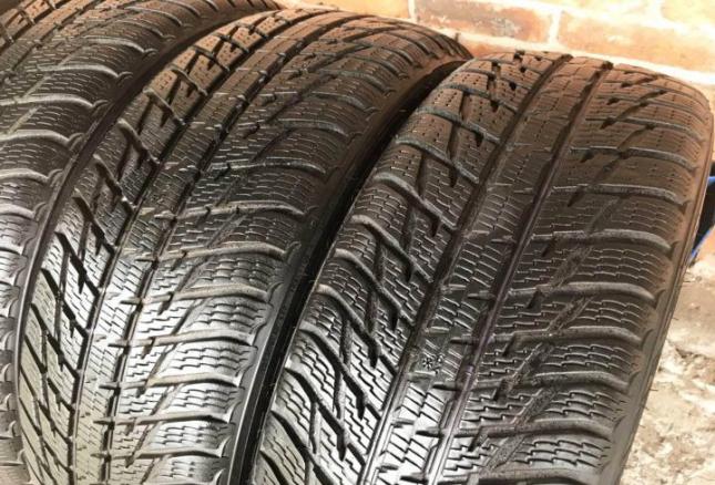 Nokian Tyres WR 205/60 R15