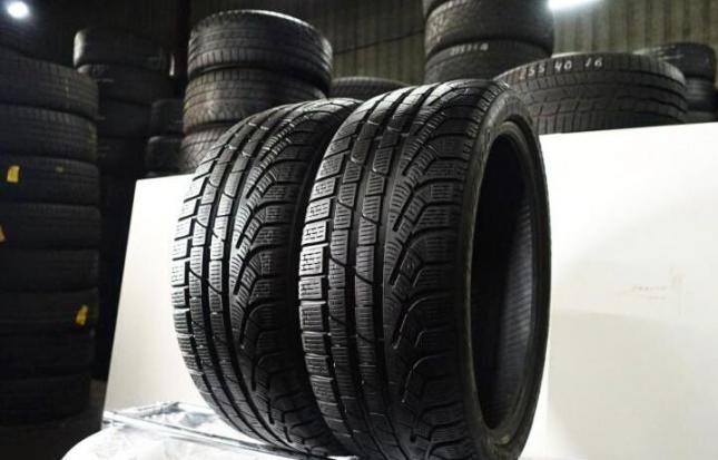 Pirelli Winter Sottozero 270 Serie II 235/40 R19