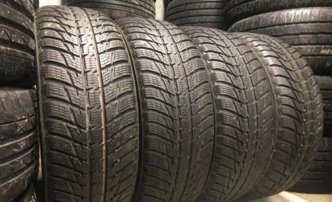 Nokian Tyres WR SUV 3 225/65 R17
