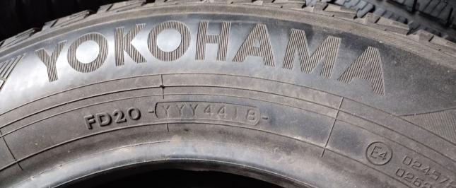 Yokohama Ice Guard IG50+ 205/60 R16