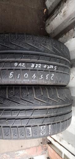 Pirelli Winter Sottozero 240 Serie II 235/40 R19