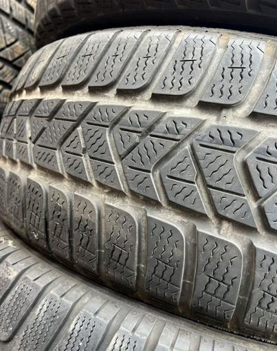 Pirelli Winter Sottozero 3 215/55 R17