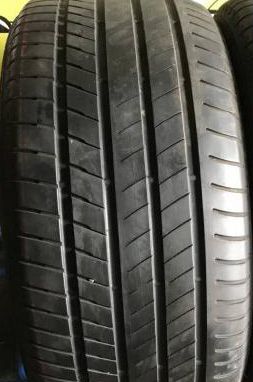 Bridgestone Alenza 001 285/50 R20