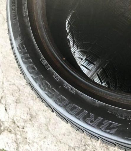 Bridgestone Blizzak LM-32 235/50 R18