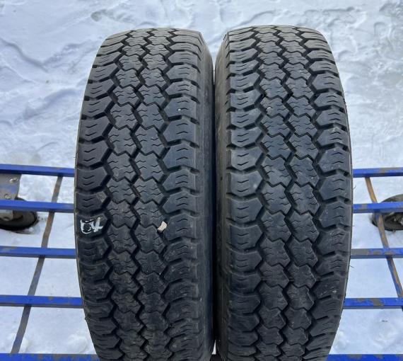 Dunlop SP LT 800 215/75 R16C
