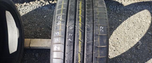 Pirelli P Zero PZ4 275/40 R22