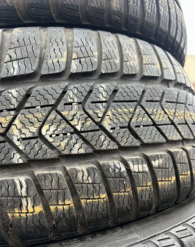 Pirelli Winter Sottozero 3 225/40 R19