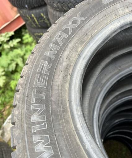 Dunlop Winter Maxx WM02 195/65 R15
