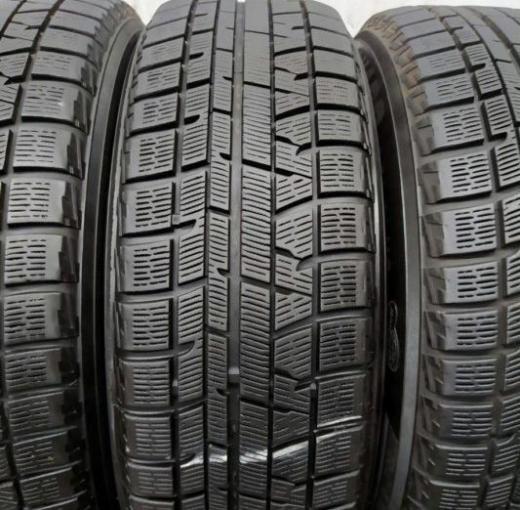 Yokohama Ice Guard IG50 215/60 R16