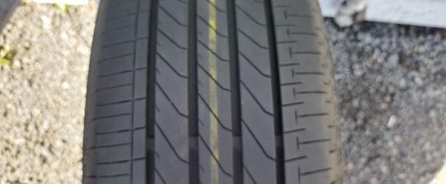 Bridgestone Turanza T005A 225/55 R17