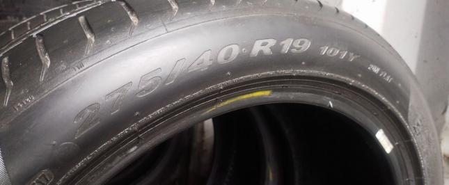 Pirelli P Zero 275/40 R19