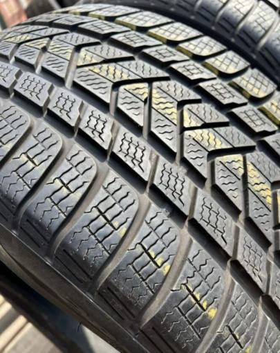 Pirelli Winter Sottozero 3 285/35 R20