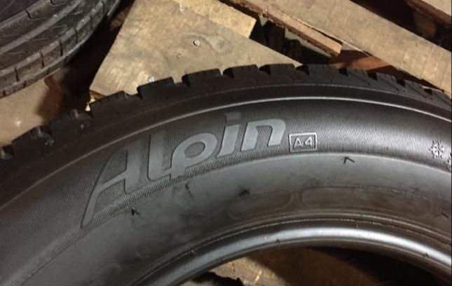 Michelin Alpin 4 195/55 R16