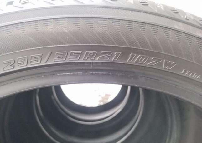 Yokohama Geolandar X-CV G057 295/35 R21 107W