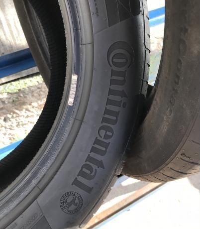 Continental ContiSportContact 5 255/40 R20