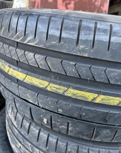 Pirelli P Zero PZ4 235/35 R20