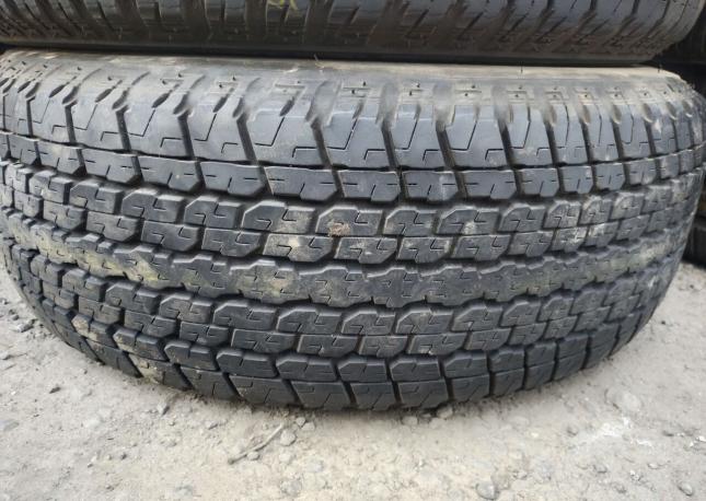 Bridgestone Dueler H/T 840 275/65 R17