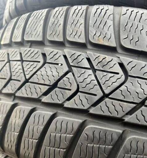 Pirelli Winter Sottozero 3 205/60 R16