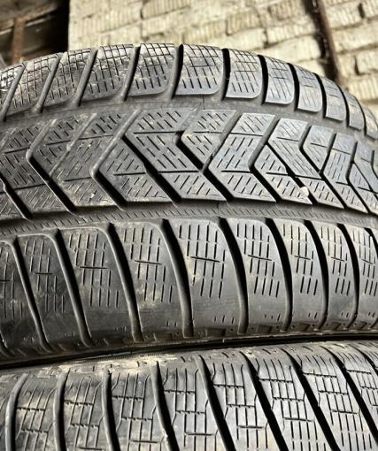 Pirelli Scorpion Winter 255/55 R18