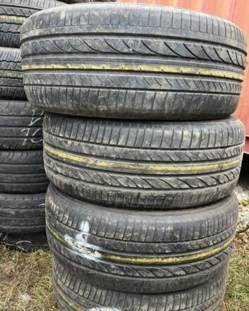 Bridgestone Dueler H/P Sport 255/45 R20