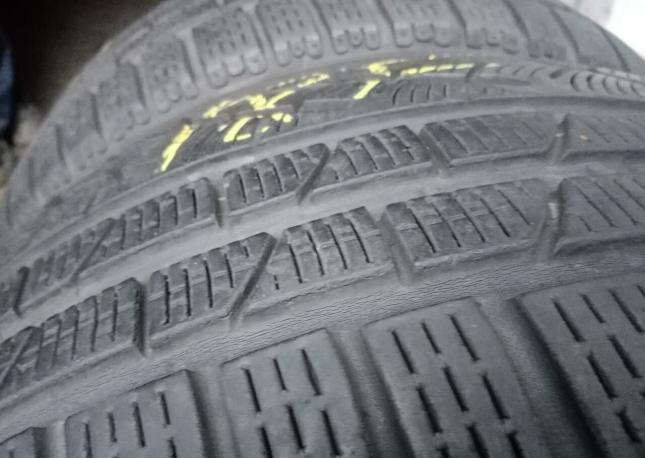 Pirelli Winter Sottozero 210 Serie II 225/45 R17