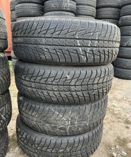 Nokian Tyres WR SUV 3 225/65 R17