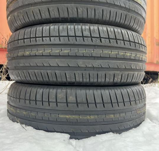 Pirelli P7 Evo Performance 215/60 R16