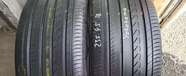 Yokohama Advan dB V551V 235/45 R18 W