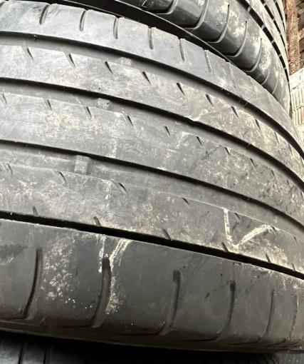 Yokohama Advan Sport V105 225/40 R18