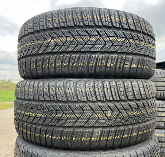 Pirelli Winter Sottozero 3 255/35 R21