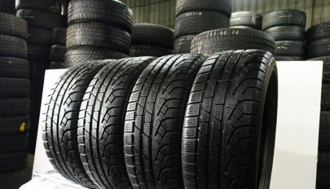 Pirelli Winter Sottozero II 245/45 R18