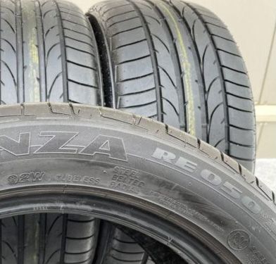 Bridgestone Potenza RE050A 225/40 R19