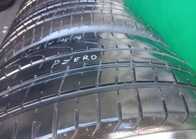 Pirelli P Zero 255/45 R19