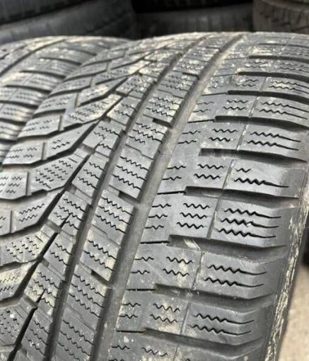 Hankook Winter I&#39;Cept Evo2 W320 225/40 R18 V