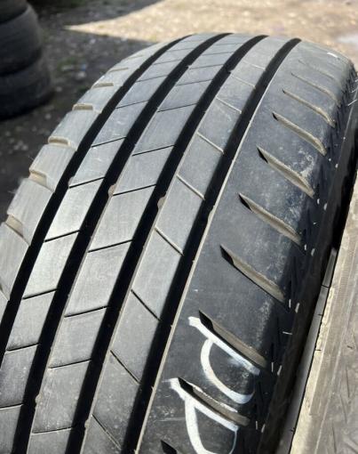 Bridgestone Turanza T005 225/55 R19