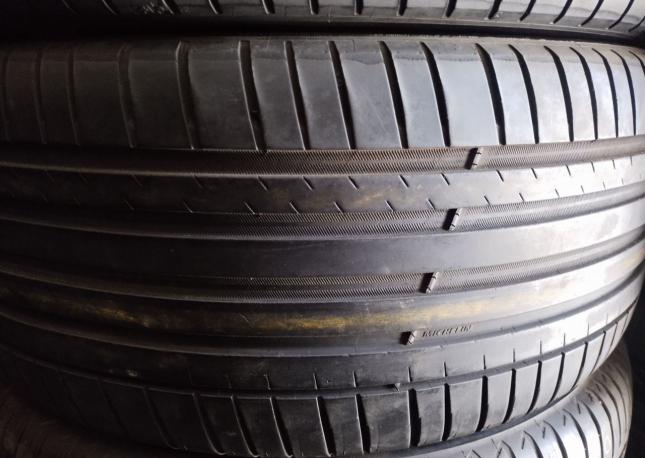 Michelin Pilot Sport 4 285/50 R20