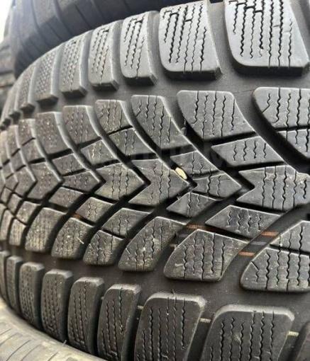 Dunlop SP Winter Sport 4D 235/50 R18