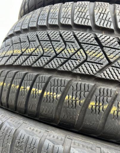 Pirelli Winter Sottozero 3 255/35 R21