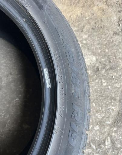 Pirelli Winter Sottozero 3 245/45 R19