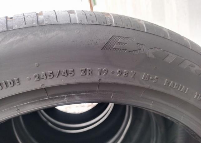 Continental ExtremeContact DWS 245/45 R19 п╦ 275/40 R19