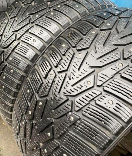 Nokian Tyres Hakkapeliitta 7 285/60 R18