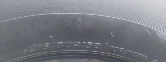 Lassa Wintus 2 215/70 R15C