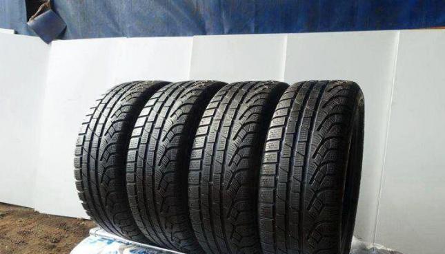 Pirelli Winter Sottozero 210 Serie II 225/45 R17