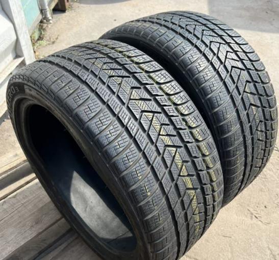 Pirelli Winter Sottozero 3 285/35 R20