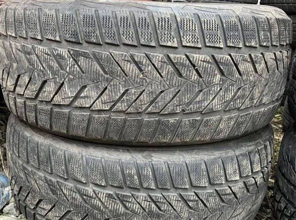 Vredestein Wintrac Xtreme S 275/45 R20