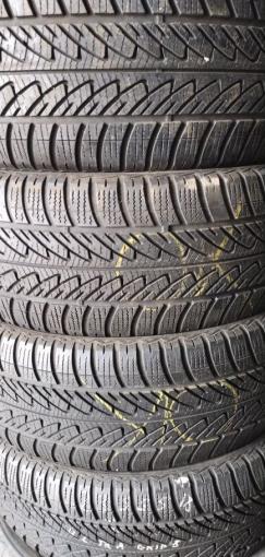 Goodyear UltraGrip 8 Performance 235/55 R18