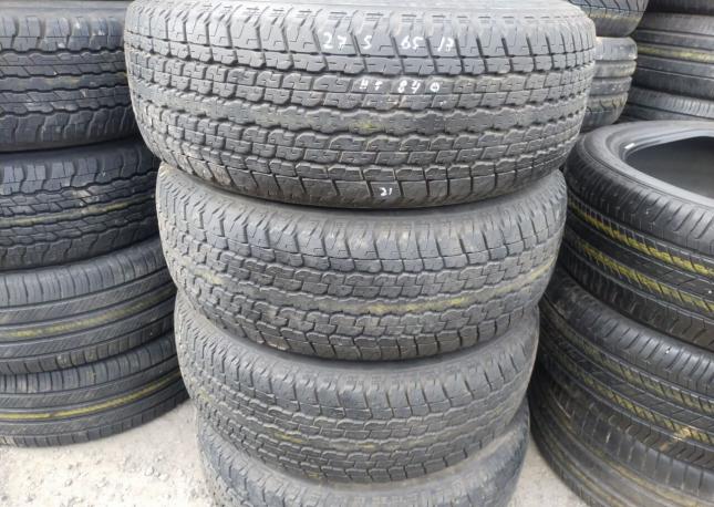 Bridgestone Dueler H/T 840 275/65 R17